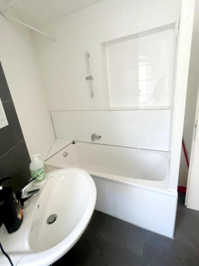 Elena Flat Orchidee Duisburg Zentrum ภายนอก รูปภาพ